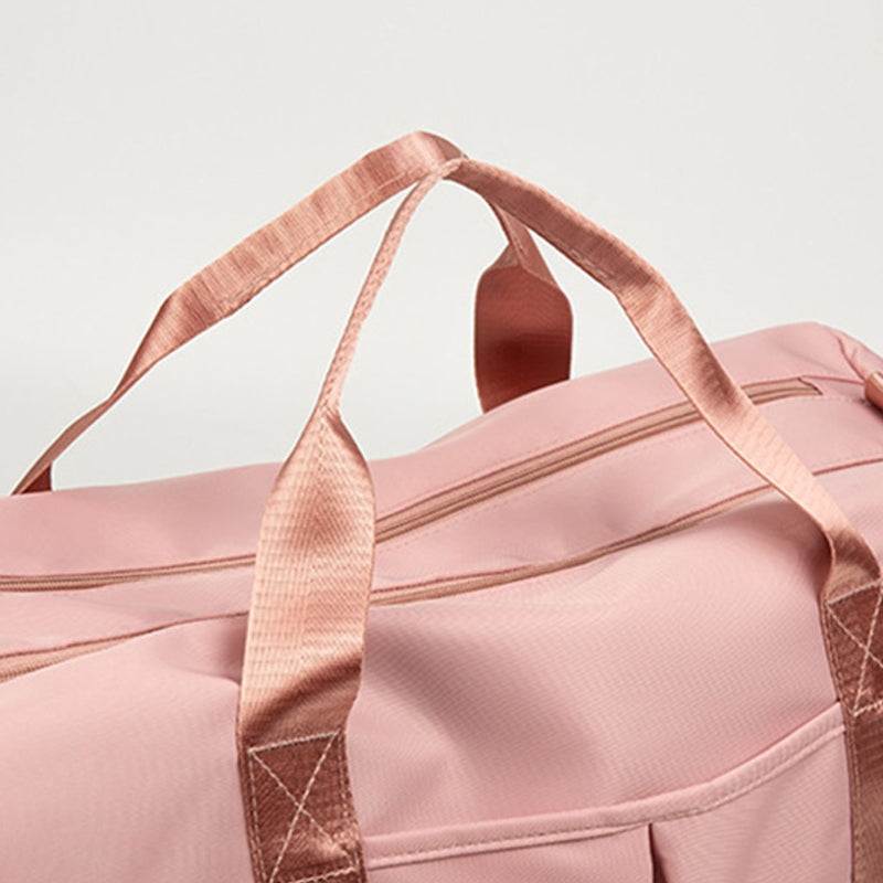 Stride Chic: Women's Gym Bag w/Shoe Spot