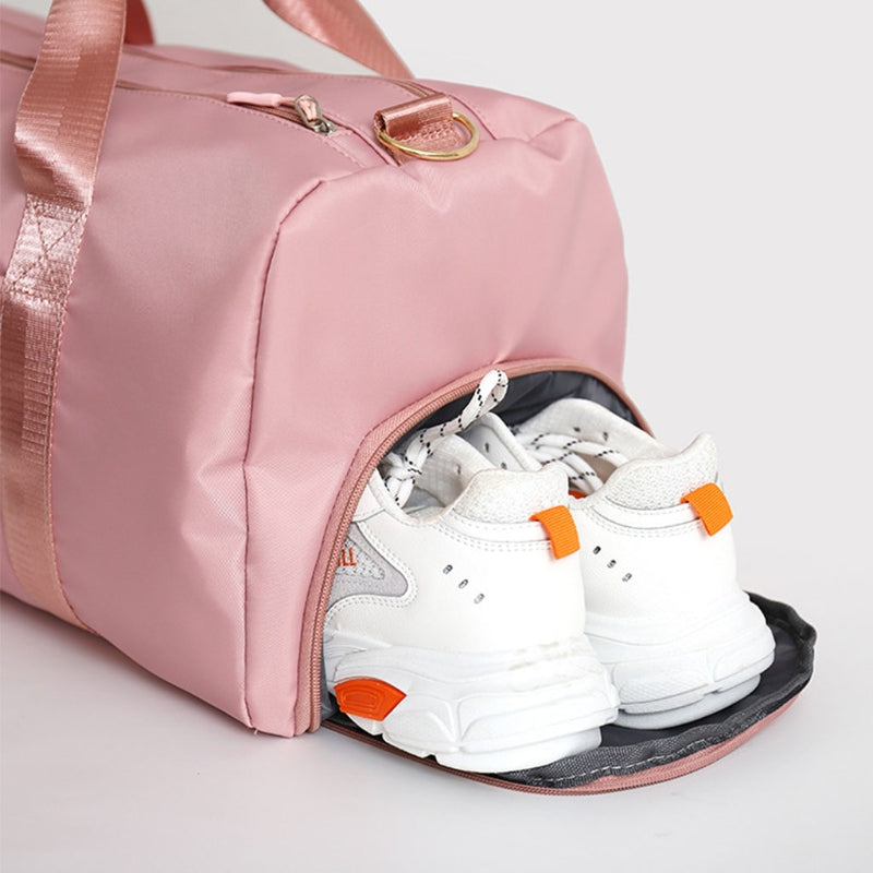 Stride Chic: Women's Gym Bag w/Shoe Spot
